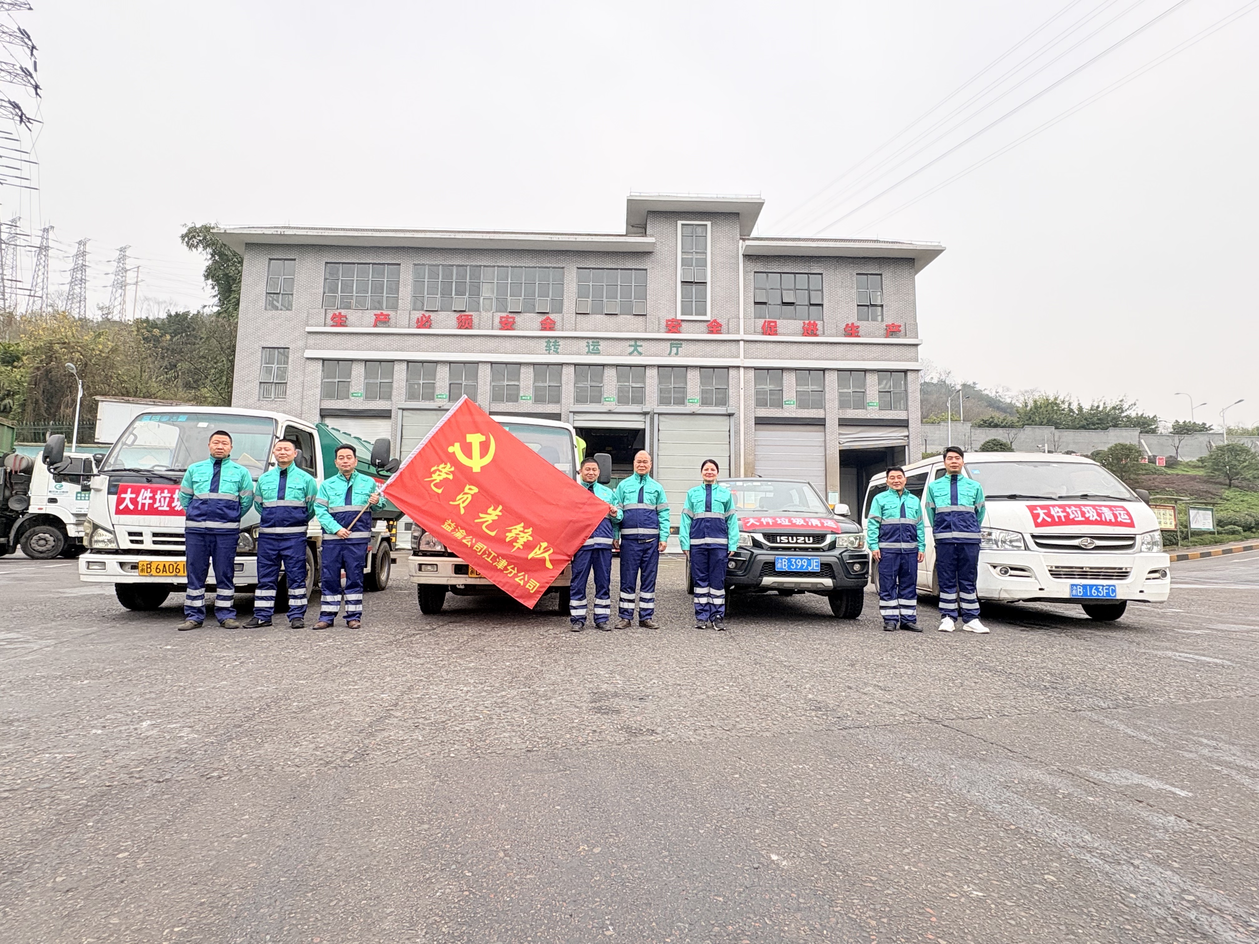 28435181.jpg 30f564869a3332578238214bb18cfc95.jpg